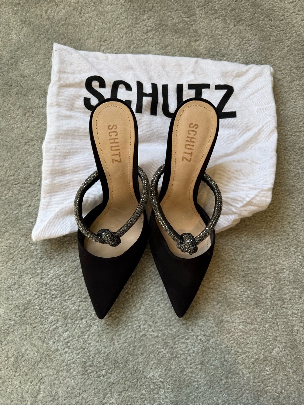 NEW! SCHUTZ “Pearl” Black Pointed Toe Heels with Knotted Crystal Strap